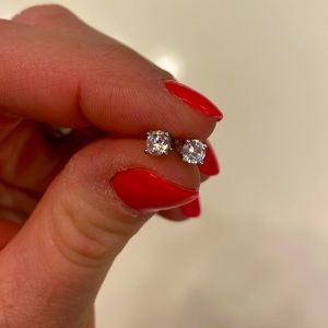 Diamond Earrings White Gold 0.25-0.50 Carat